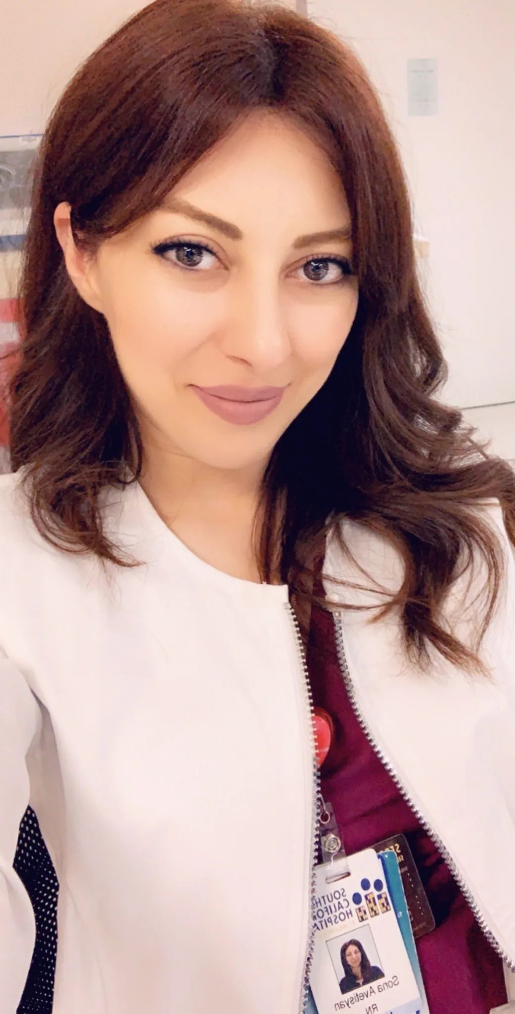 Sona, RN, Medical-Surgical, Hollywood